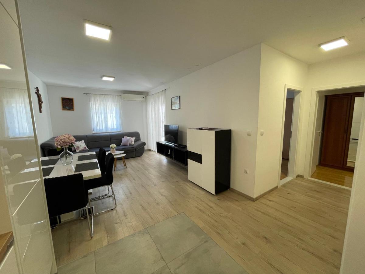 The Big Terrace Apartment 마카르스카 외부 사진